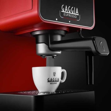 Machine à café ESPRESSO EVOLUTION LAVA RED GAGGIA EG2115/03 (4 x 250g de café offerts)