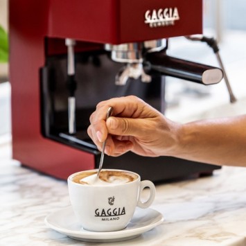 Machine à café espresso CLASSIC E24 CHERRY RED GAGGIA RI9481/12 (4 x 250g de café offerts)