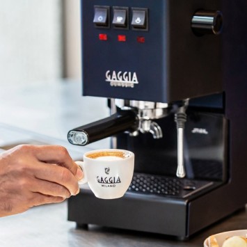 Espresso Classic E24 Classic Blue Ri9481/15 + 1 kg of Moulu Coffee Coffee Machine