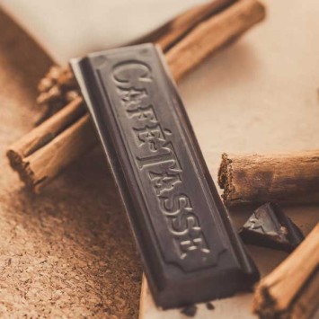 Compressa di cioccolato fondente e cafe-tasse cannella 85g
