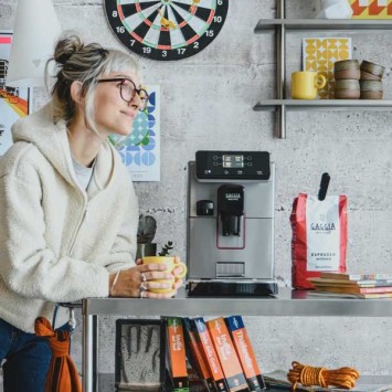 Machine à café automatique MAGENTA PRESTIGE GLAZED GREY GAGGIA EG6603/90 + 2 Kg de café OFFERTS