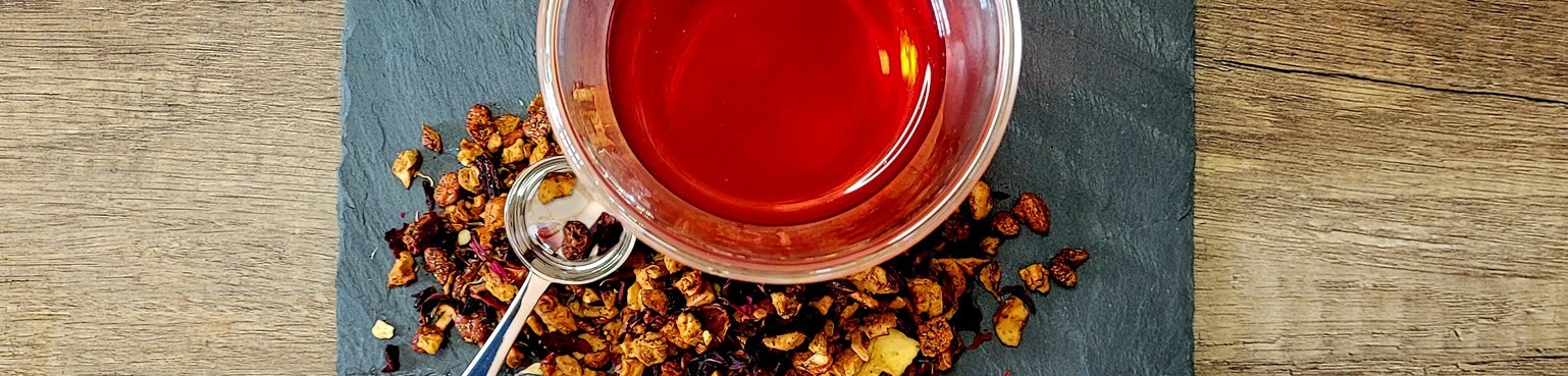 découvrez les délicieuses infusions LOMATEA en boite métal